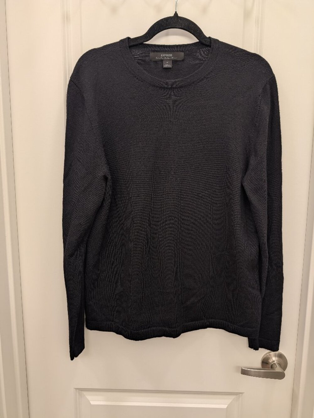 Express Extra Fine Italian Merino Wool Sweater Mens Medium Black Crewneck Knit